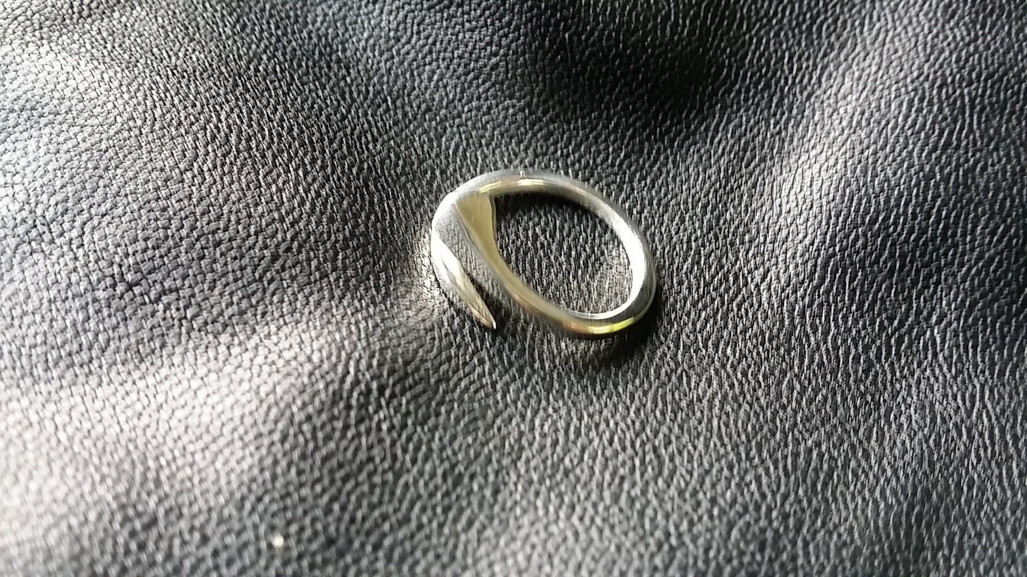 Horse shoe nail ring - Ring - GoldSnaffle