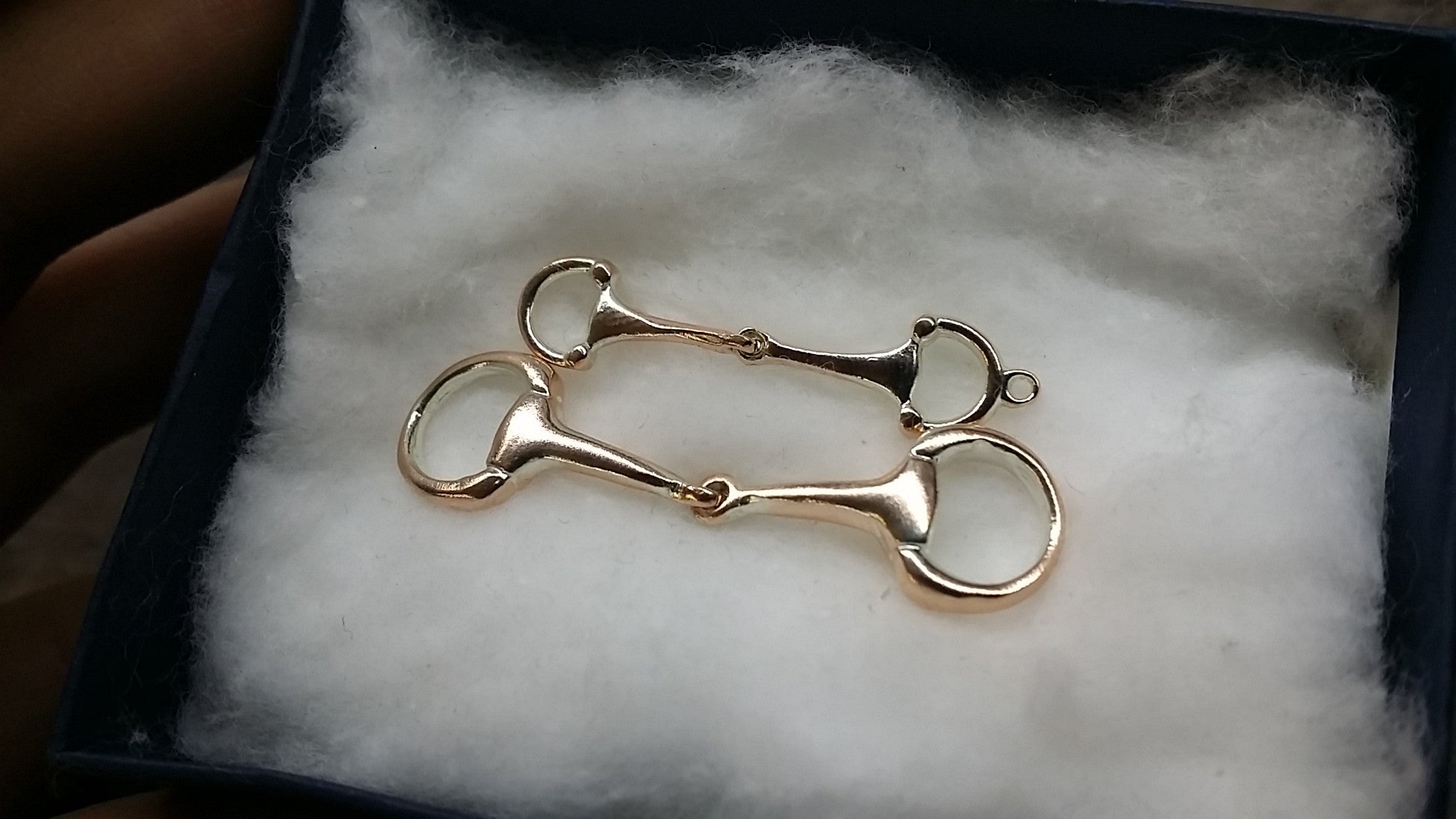 9ct yellow/rose/white gold horse snaffles - Pendant - GoldSnaffle
