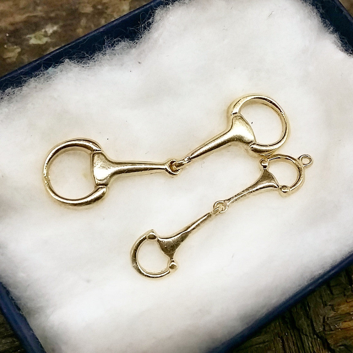 9ct yellow/rose/white gold horse snaffles - Pendant - GoldSnaffle